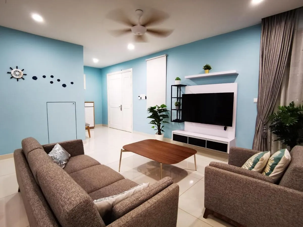בית נופש Batu Ferringhi Gold Pearl Luxury Homestay Near Beach With Intex Pool